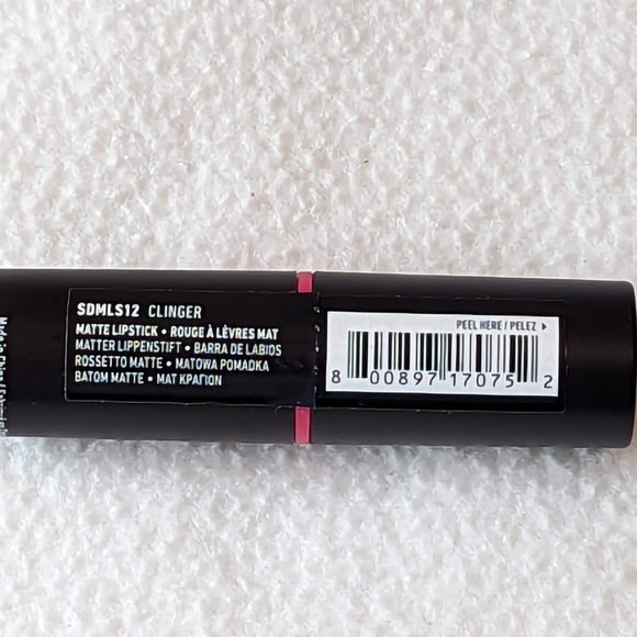 Suede Matte Lipstick CLINGER (Hot Pink) Lightweight Vegan NYX - Picture 8 of 12